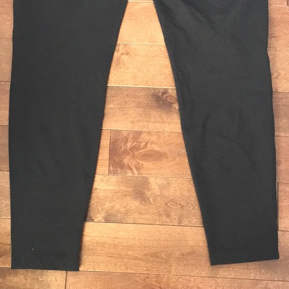 Lululemon Drop Pant- Black- Size 4 - Picture 12 of 13